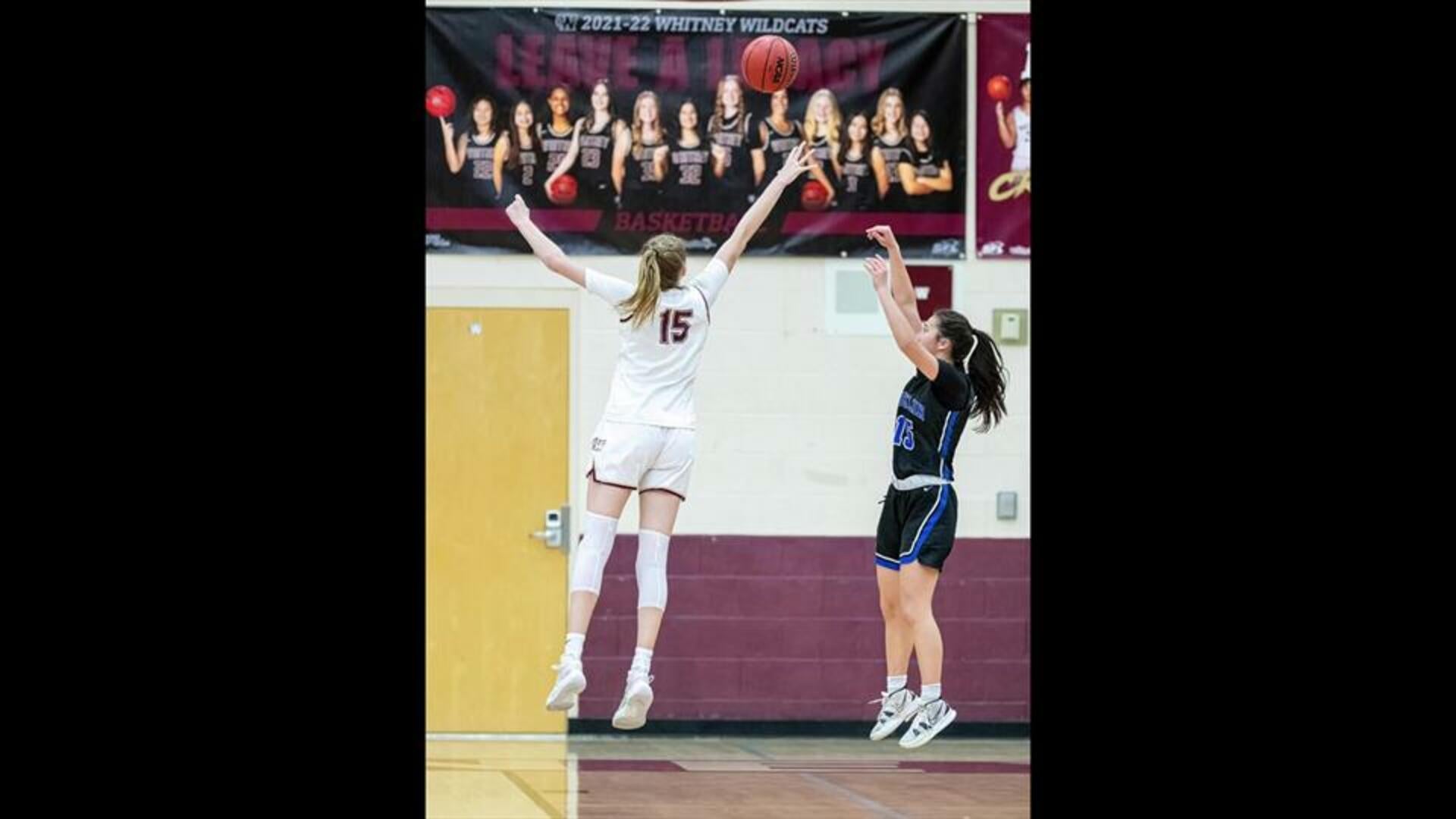 6 assists 3 threes 3 steals @ Whitney