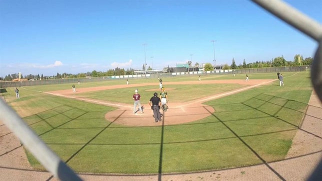 Hudson Groh throws a 3 pitch inning.