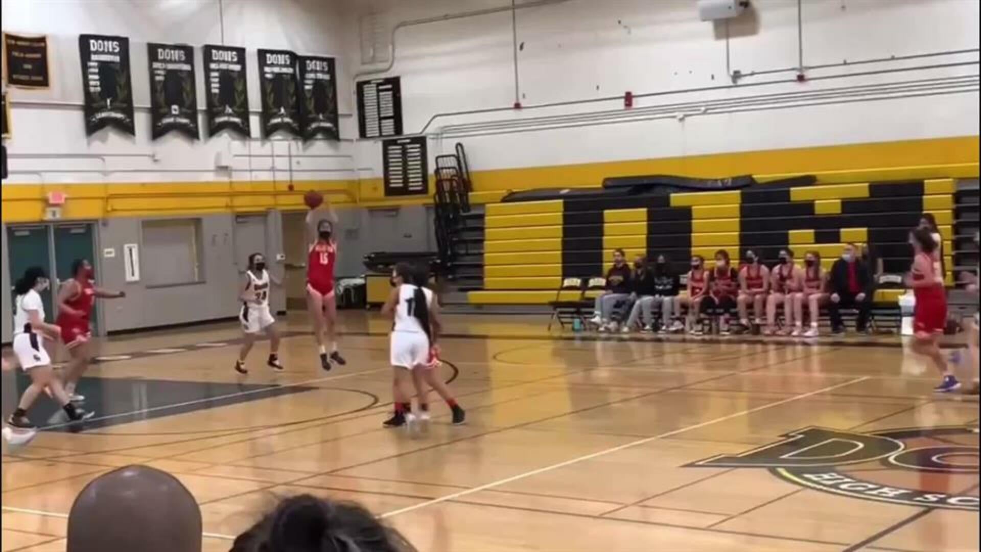 22 Points @Del Mar - Natalia Valerio #33