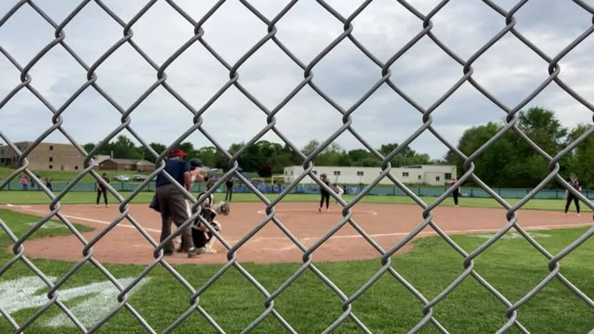 Dellow Triples Home Ernewein in the 6th Inning