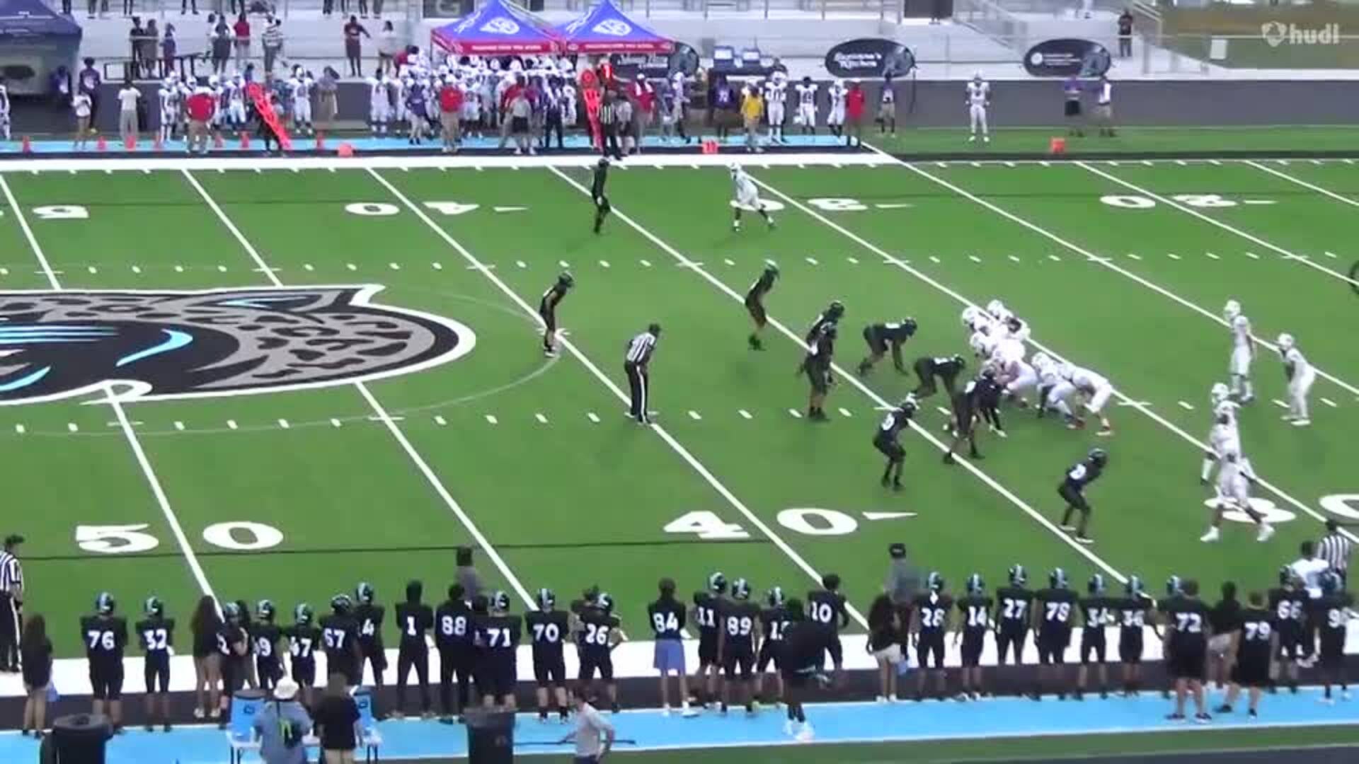 Isaiah Black CRAZY CATCH AND Isacc Arocho CRAZY FUMBLE! Seckinger Vs Peachtree Ridge.