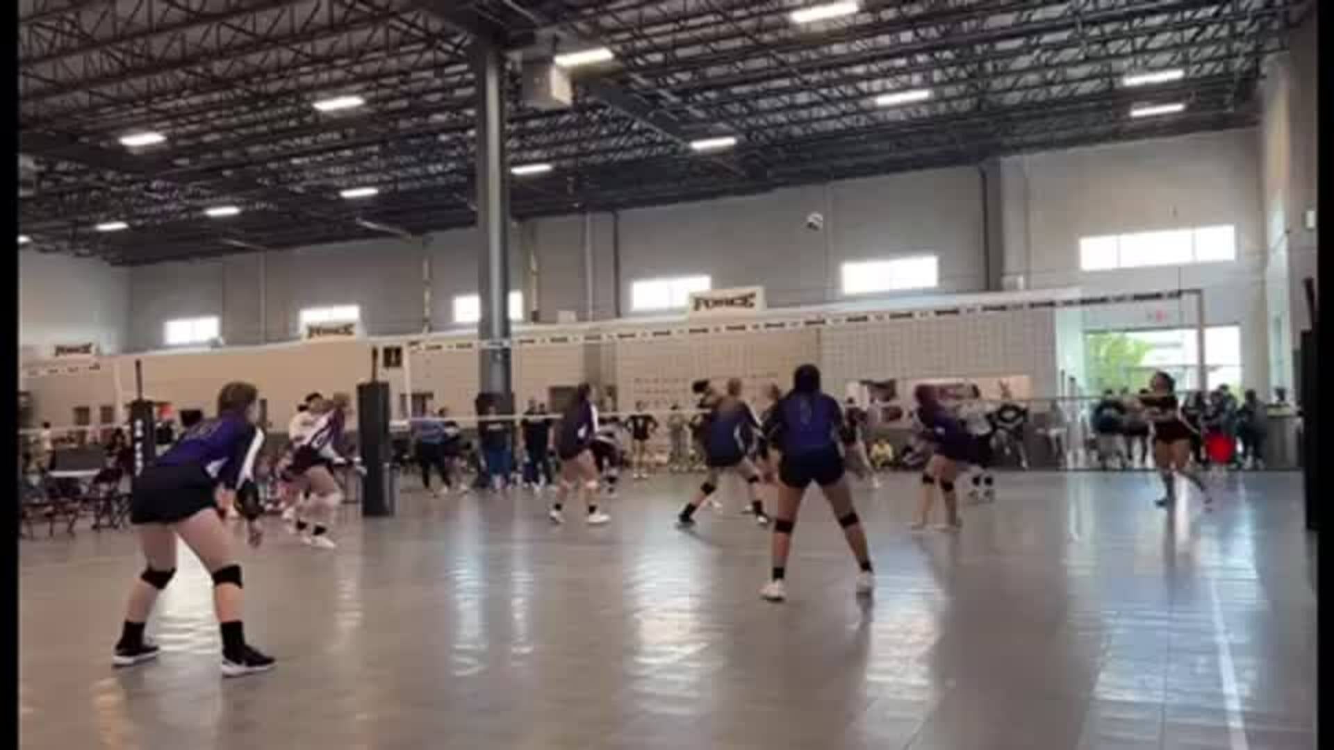 Makayla Williams L/DS Libero #2 Highlights from SA Saints tournament 09/17/2022