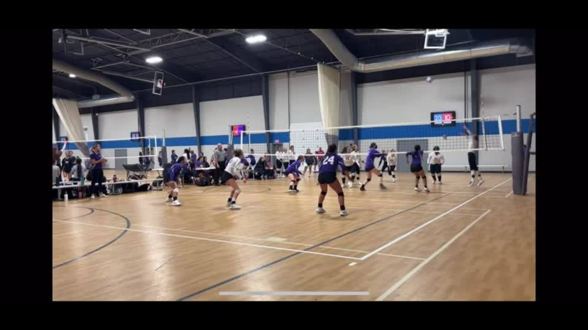Makayla Williams 5'7 L/DS Libero Highlights Austin Royals vs SA Feast and Veritas Academy