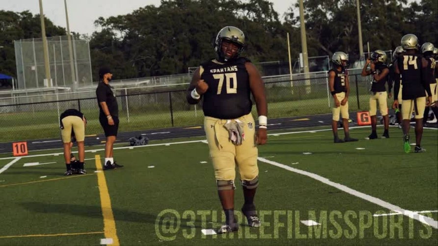 Xavier Sideline Tackle vs Gibbs
