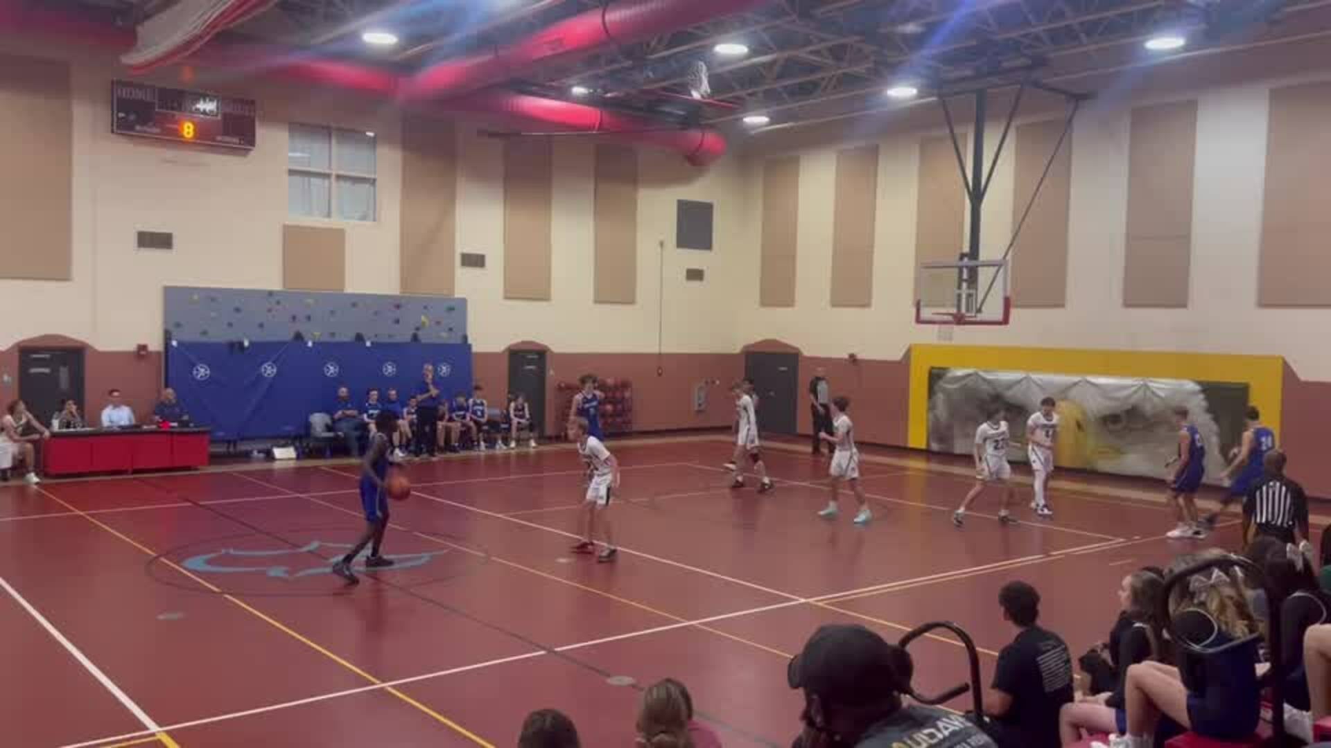 Z. Sommerfeld hits 3 against MIC