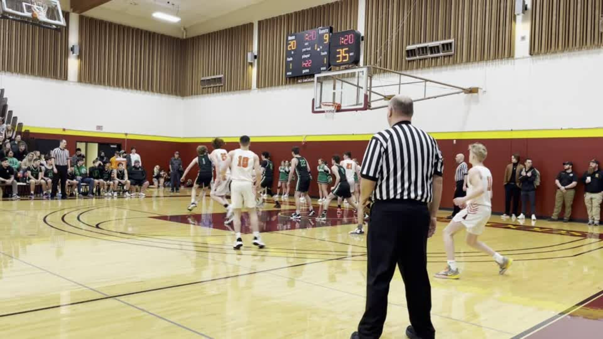 #25 Kalani Butor was on fire in the 1st quarter against St. Bernards hitting 4 three point field goals. Here is #4