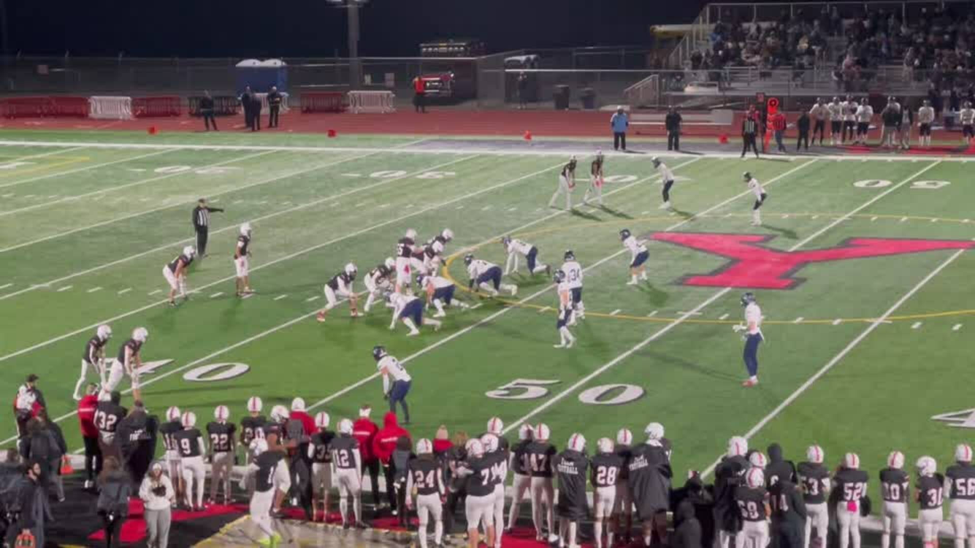 Yelm #23 Brayden Platt rush #6 19 yard play