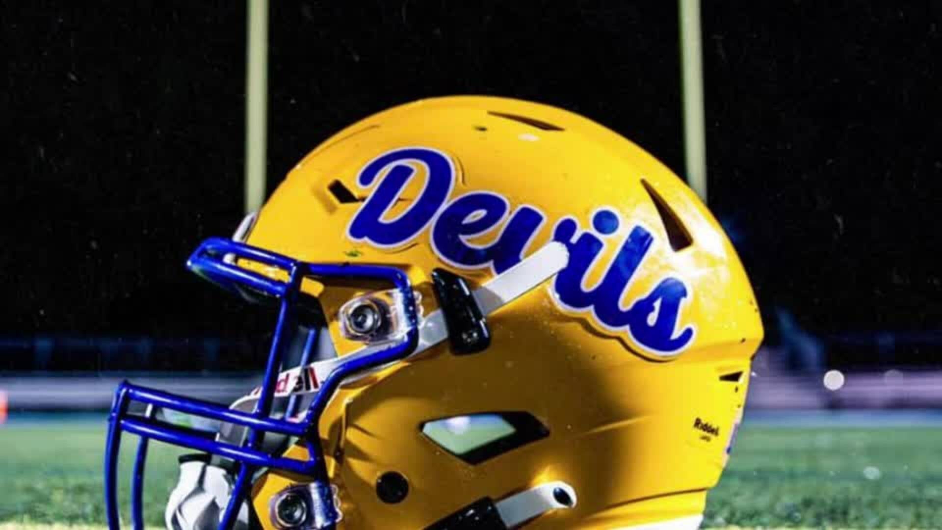 2023-11-04 Warren vs South Elgin Jack Wolf QB Highlights 3 min