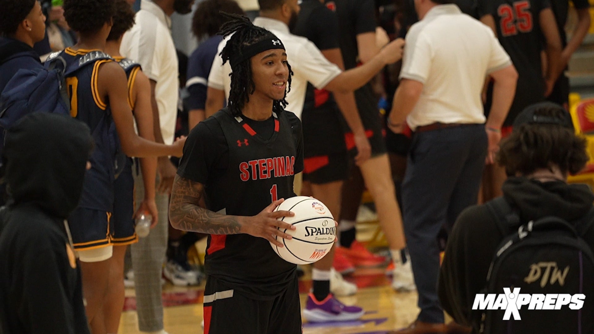 HIGHLIGHTS: Kentucky Signee Boogie Fland Drops 27 Points in Hoophall West Debut