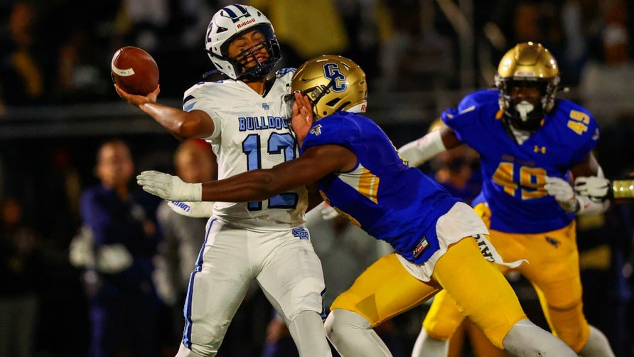 Senior season highlights of Good Counsel's (Olney, MD) 4-star linebacker Aaron Chiles.