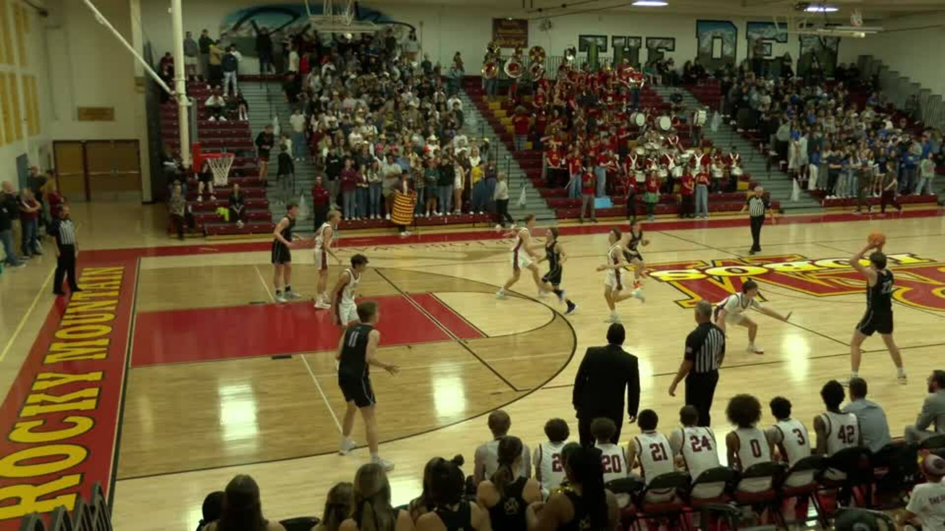 Maddox Base steal/basket