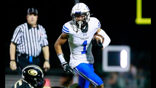 Junior season highlights of Geneva's (Geneva, IL) 4-star wide receiver Talyn Taylor.