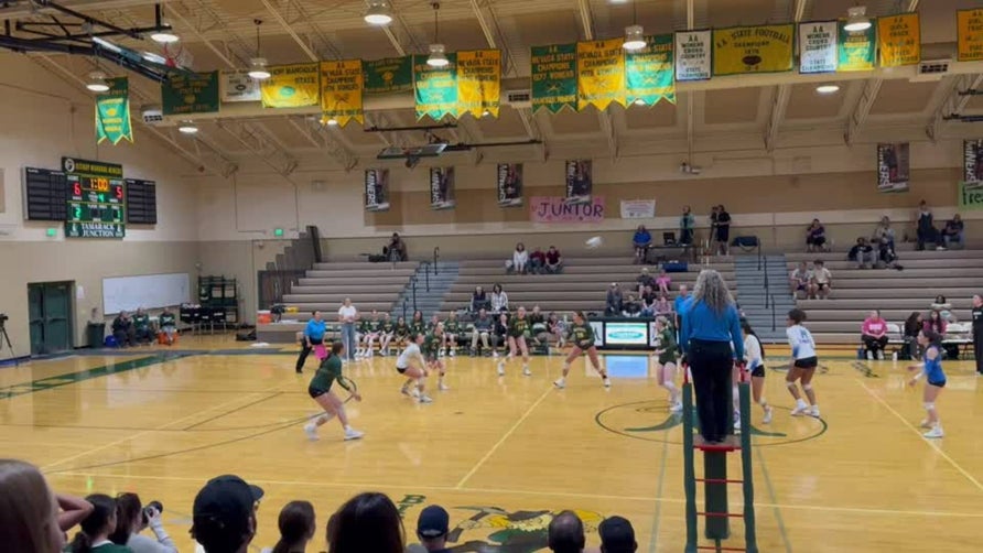 Rally back and forth.