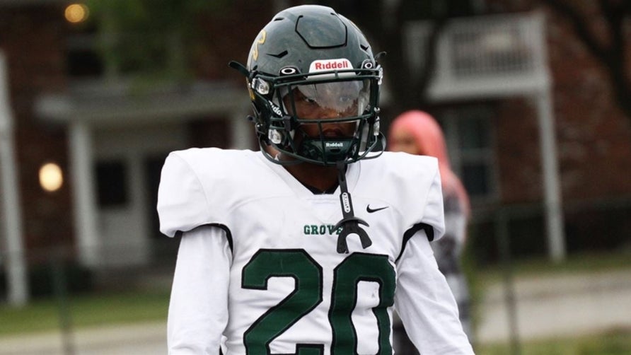 Senior season highlights of Groves' (Beverly Hills, MI) 3-star running back Noah Sanders. He is the son of NFL Hall of Fame running back Barry Sanders.