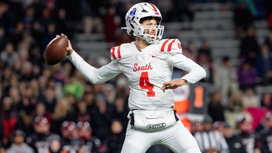 Junior season highlights of Millard South's (Omaha, NE) starting quarterback Jett Thomalla. He broke the single-season Class A record in completions (250), passing yards (3,664) and passing touchdowns (47).