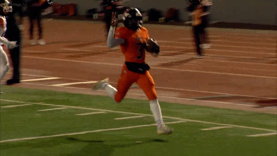 Highlights of Martinsburg's (WV) 24-17 win over Spring Mills (Martinsburg, WV) in the AAAA state championship. Koi Fagan rushed for 333 yards and two touchdowns and also threw for a score.