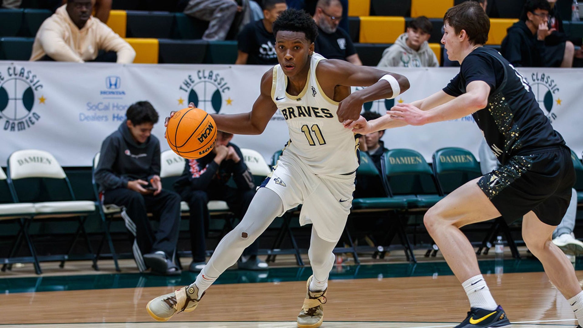 Christian Collins of St. John Bosco (CA) junior season highlights