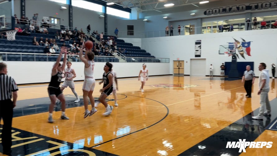 Grayson Rigdon helps Columbus high school (Columbus, TX) secure the UIL playoff win over London high school (Corpus Christi, TX) in double overtime 81-80.