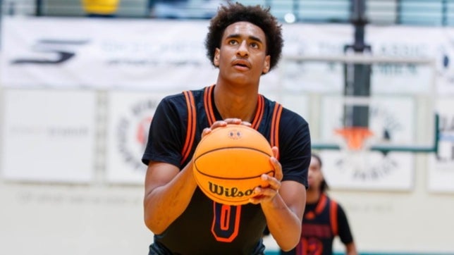 Highlights of Chatsworth's (Chatsworth, CA) 77-47 win over Palisades (Pacific Palisades, CA) in the CIF LA City Section Open Division semifinals. Arenas finished with a game-high 30 points.