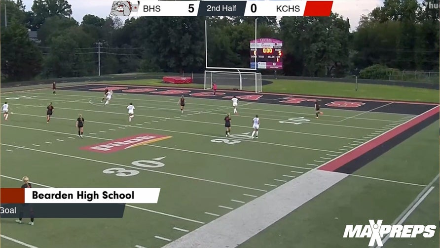 Highlights of the Beardon girls varsity soccer high school team as they defeat Knoxville Central 7-0.