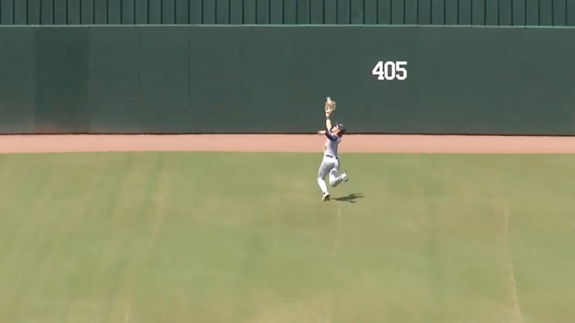 CATCH OF THE YEAR: Nico Sabatino unreal grab in state title game