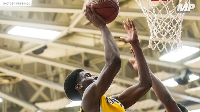 Highlights of Montverde Academy's (FL) 5-Star power forward Simisola Shittu from the 2016 Nike EYBL Peach Jam.

Shittu was playing for CIA Bounce.