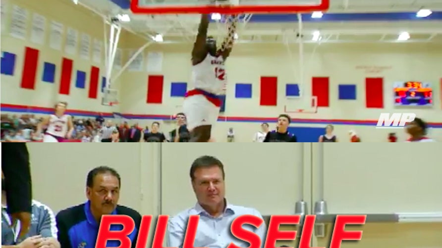 Zion Williamson is a walking highlight reel, and he did not disappoint with Kansas Jayhawks head coach Bill Self in attendance. Williamson dropped 39 points and added 14 rebounds in the contest.