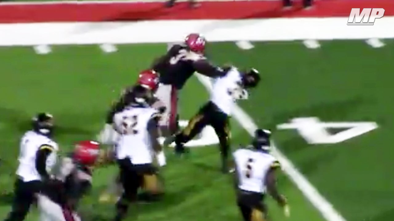 5-star Cam Akers at it again