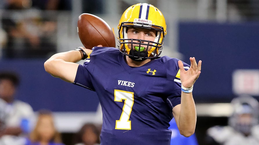 Ultimate highlights of Arlington Lamar's (TX) four-star quarterback Shane Buechele.