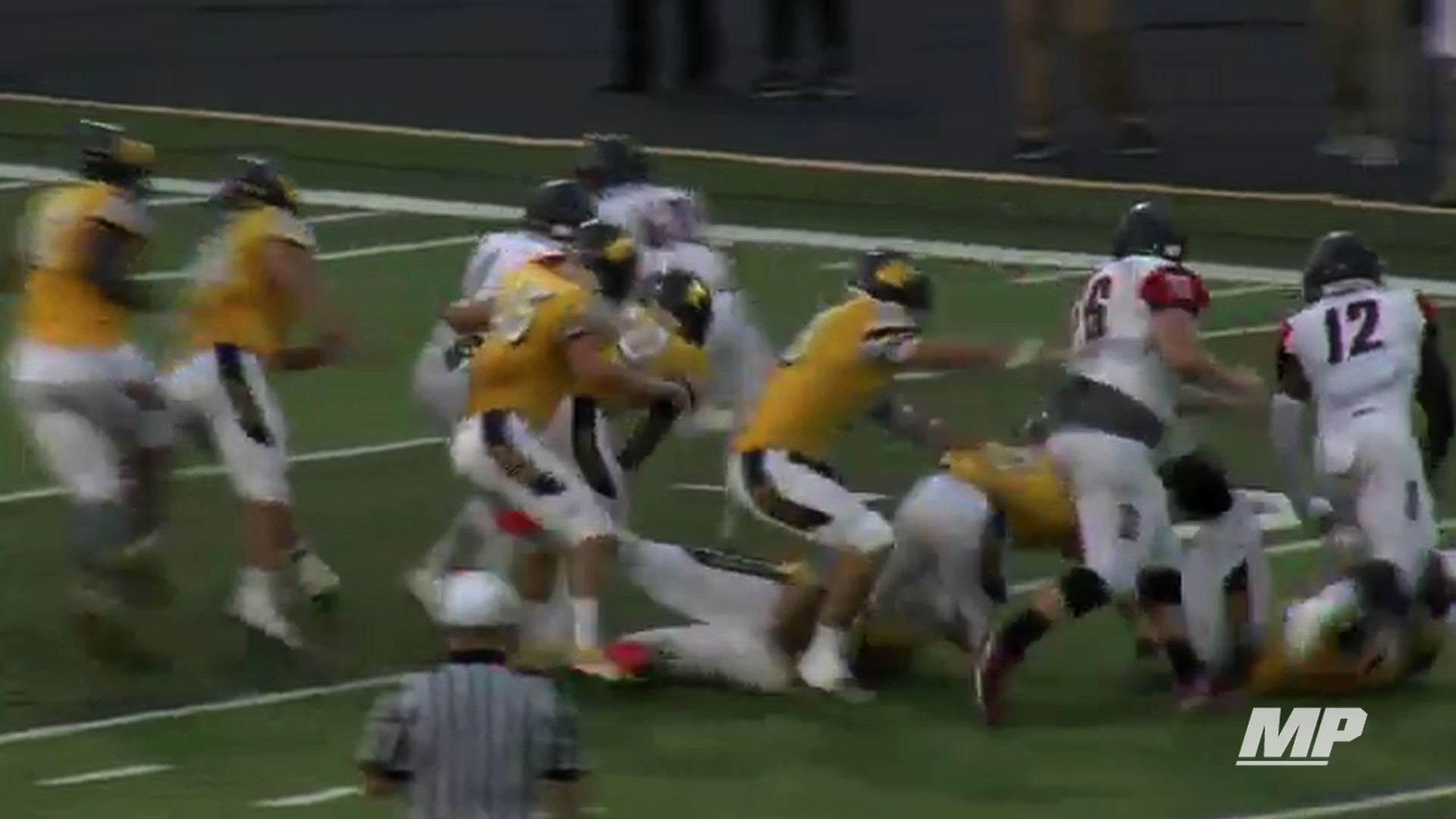 Breaking Away From 8 Tackles is Definitely #MPTopPlay Worthy