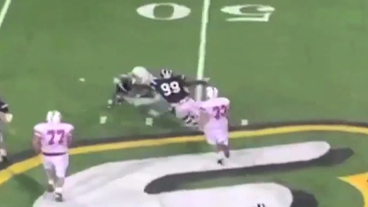 5-Star LSU Commit Edwin Alexander dominating on the football field