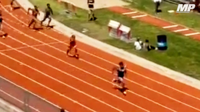 Las Vegas' (NV) Tre James turns on the jets and makes an epic comeback to finish first in the 4x100 event at the Track & Field Skyhawk Invitational.