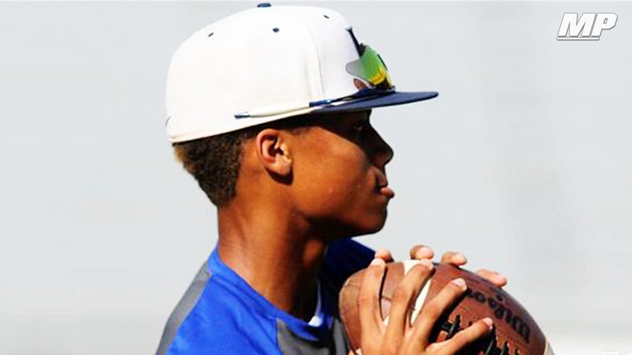 Blythewood's (SC) 3-star quarterback Jordyn Adams had over 400 yards of total offense and three scores in their 27-20 win against Rock Hill.