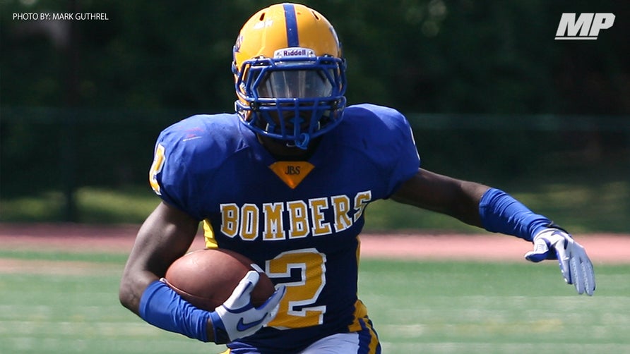 2016 NFL Draft

High school highlights of Ohio State's Ezekiel Elliott when he was at Burroughs (MO).