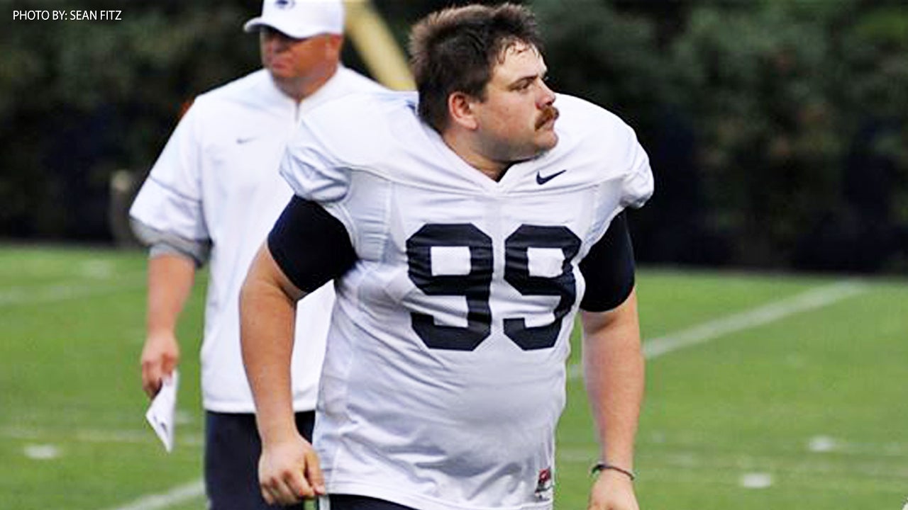 Penn State kicker lays dude out back in High School