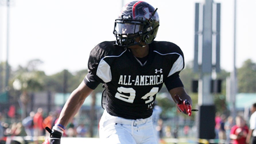 2016 NFL Draft

High school football highlights of Florida's Vernon Hargreaves III when he was at Wharton (FL).