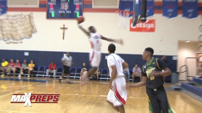 Highlights of Balboa City's (CA) 6'11" 220-pound five star power forward DeAndre Ayton. 

Highlights are from his AAU team (Supreme Court)