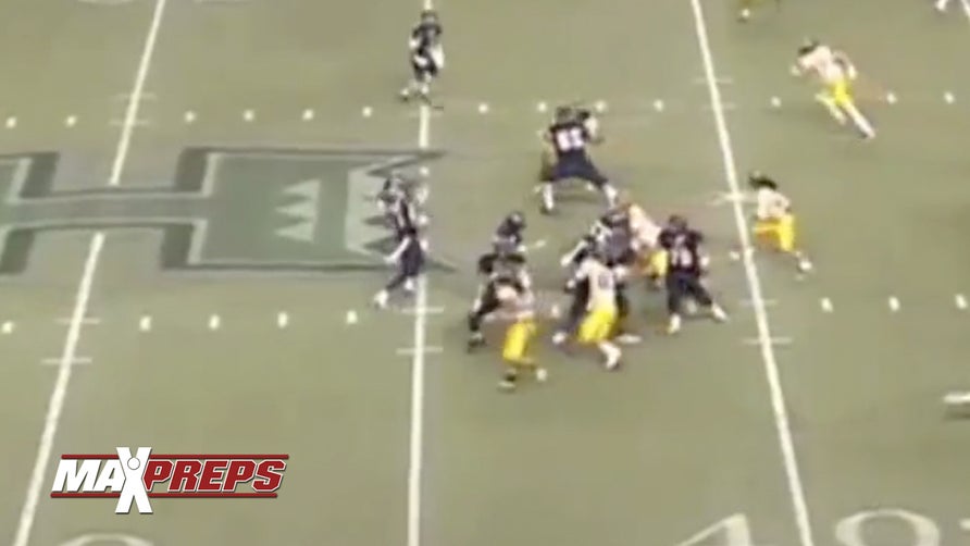 http://www.maxpreps.com/athlete/marcus-mariota/qKbIjPTpEeKZ5AAmVebBJg/default.htm

High school highlights of Marcus Mariota (St. Louis, HI)