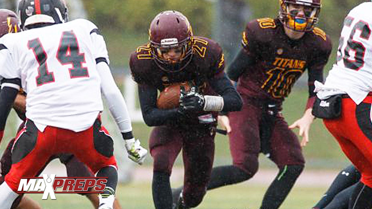 520 yards, 8 touchdowns - Zach Davis (Sheehan, CT)