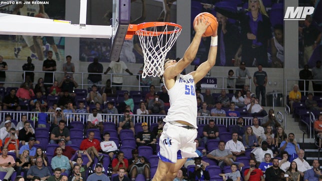 Highlights of Archbishop Molloy's (NY) 5-star point guard Cole Anthony.