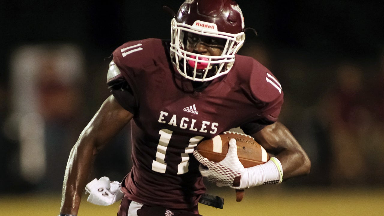 Auburn commit Eli Stove jukes three defenders for six