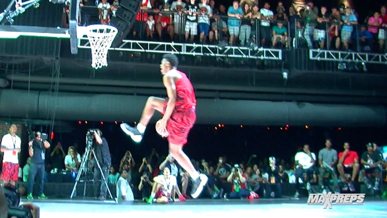 See why 6'9" Billy Preston is Top 10 in the class of 2017