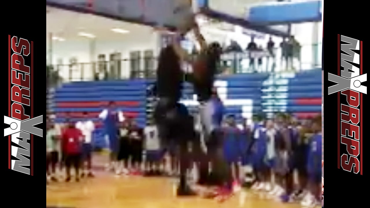 Victor Oladipo posterizes High Schooler