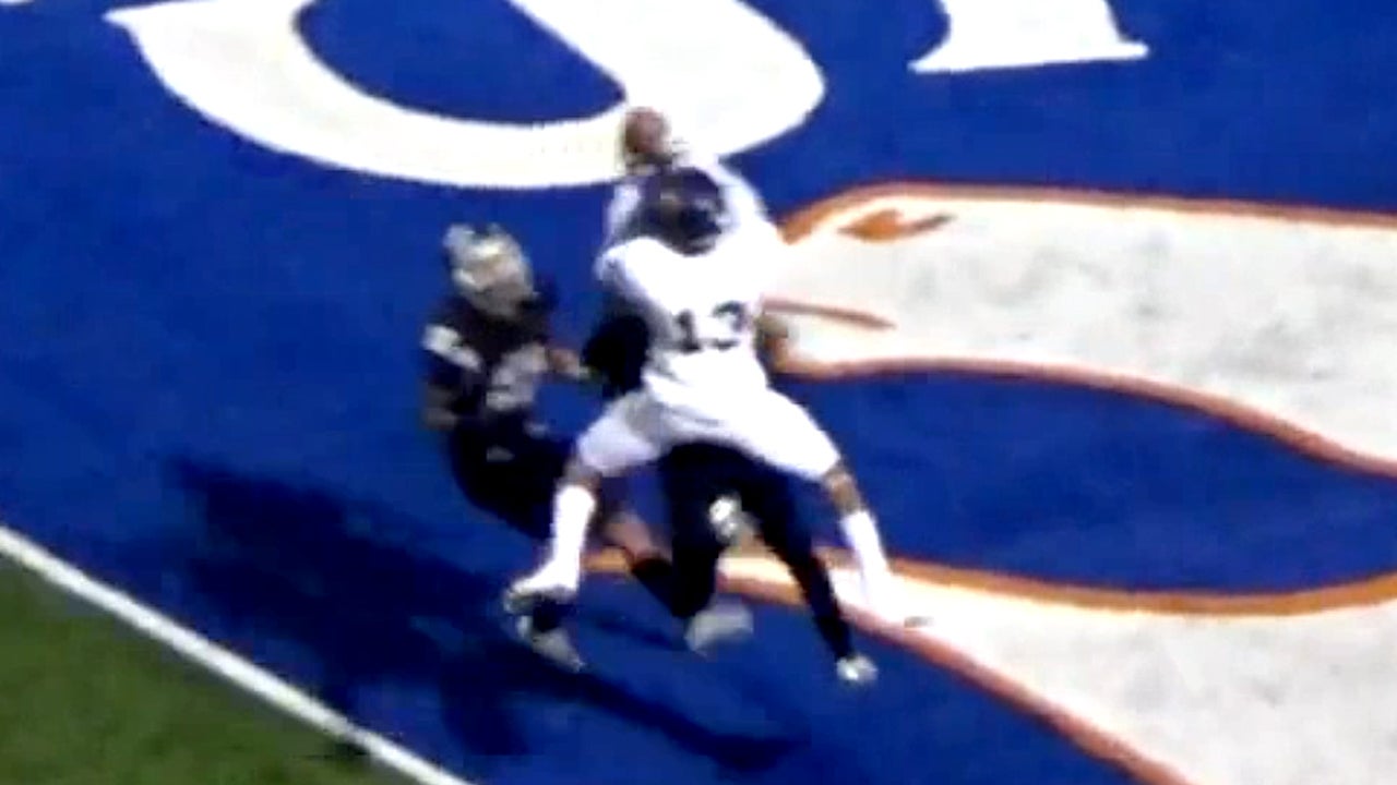 Junior wide receiver from Texas goes full on beast mode