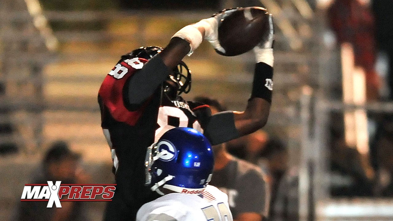 4-Star WR Javon McKinley 1-Handed TD - #MPTopPlay