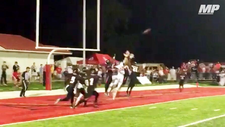 Oak Mountain's (AL) Jackson Kimbrell hits Ethan Duncan in the endzone for the game-winning hail mary as time expires to beat Thompson 30-28.

Courtesy of Sam Chandler / 280 Living.