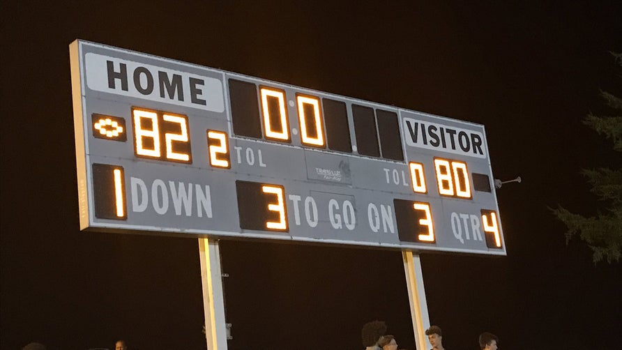 No, this is not a basketball score. The Peoria (IL) and Notre Dame (Peoria, IL) football teams had an absolute shootout, which eventually ended with a game-winning two-point conversion in double overtime to give Peoria the 82-80 victory.