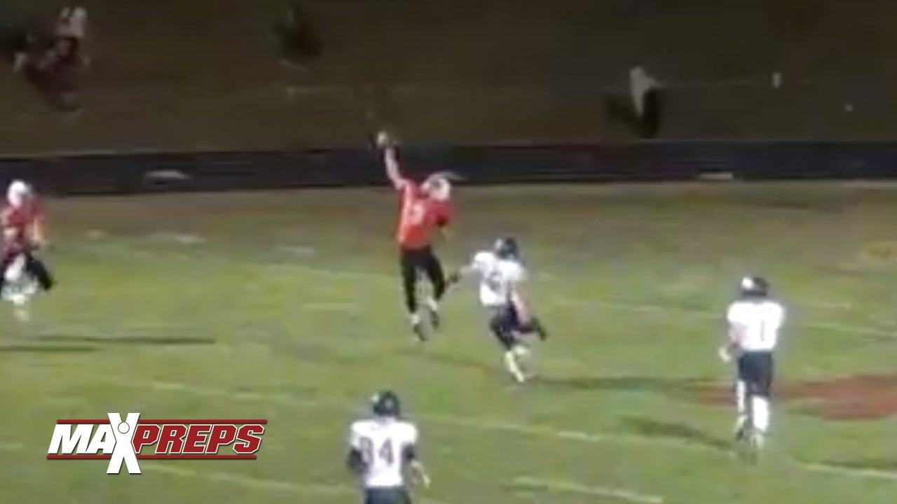 Scott Duerksen makes amazing one-handed TD grab