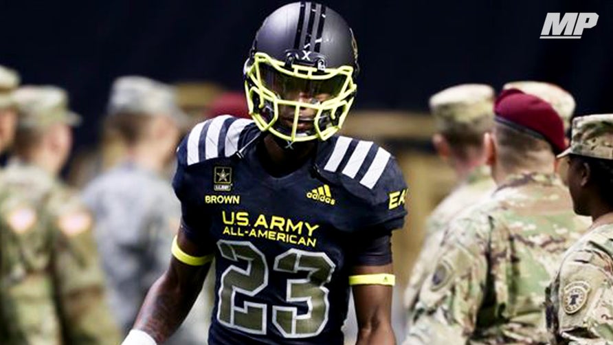 Senior highlights of Ashdown's (AR) 4-star safety Montaric Brown.