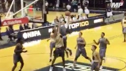 5-star Cole Anthony has some bounce
